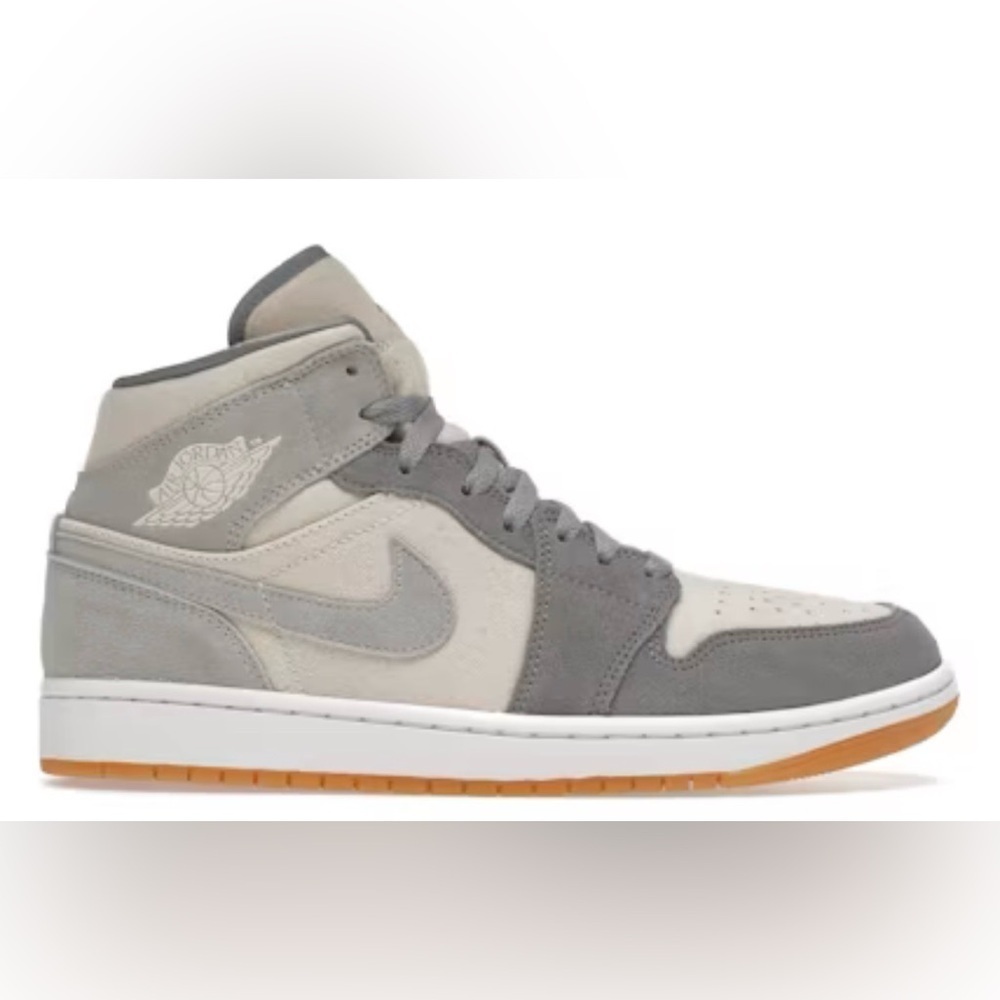 Air Jordan 1 Mid SE Coconut Milk Particle Grey Size 6Y